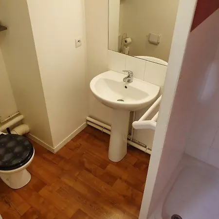 Studio Entier Confortable ! Διαμέρισμα *